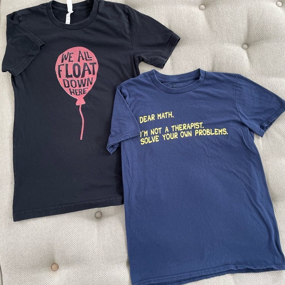 2 Graphic Tshirts Humor Stephen King It Unisex S